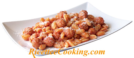 Gnocchetti sardi con polpettine